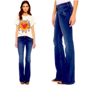 Joe's Jeans Flawless Mustang Flare Size 29